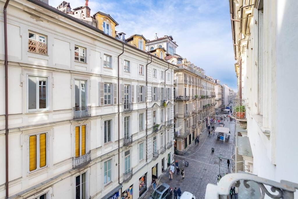 Historical Suite - Pieno Centro - Porta Nuova- Piazza Castello Turim Exterior foto